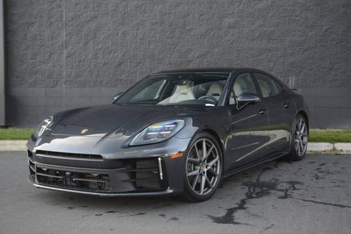 Vulcano Gray Metallic 2024 Porsche Panamera