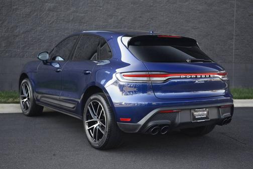 2025 Porsche Macan 