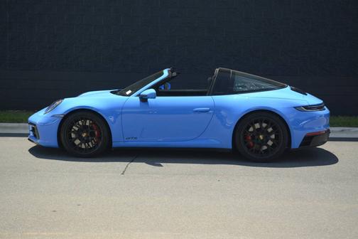 Shark Blue 2022 Porsche 911