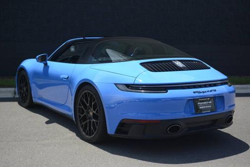 Shark Blue 2022 Porsche 911