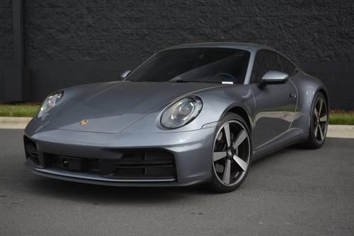 Vanadium Grey Metallic 2026 Porsche 911