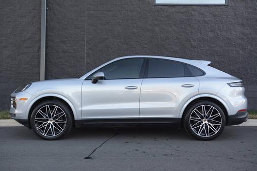 2024 Porsche Cayenne 