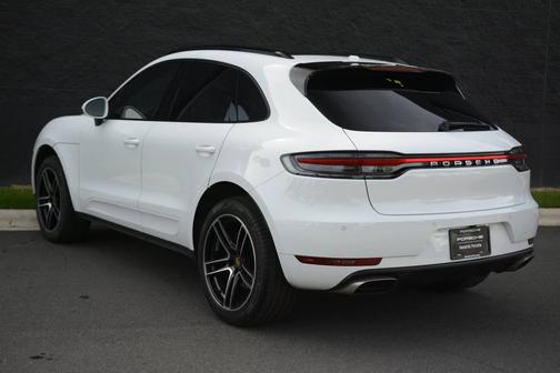 2020 Porsche Macan 