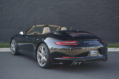 Black 2017 Porsche 911