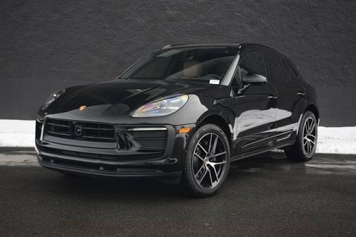 2025 Porsche Macan 