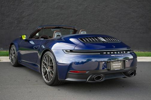 2025 Porsche 911 