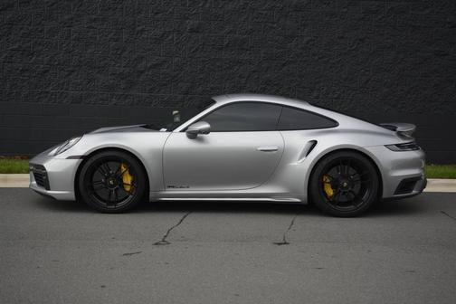 GT-Silver Metallic 2023 Porsche 911