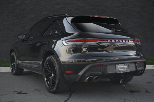 2023 Porsche Macan 