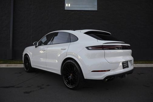 2025 Porsche Cayenne 