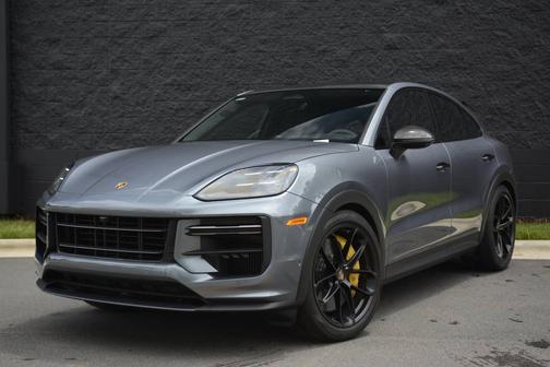 Vanadium Grey Metallic 2026 Porsche Cayenne