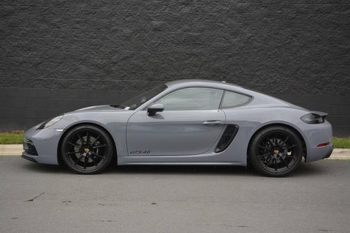 Arctic Grey 2025 Porsche 718 Cayman