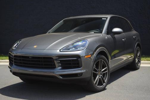 Quartzite Grey Metallic 2021 Porsche Cayenne