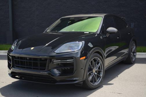 Chromitblack Metallic 2024 Porsche Cayenne