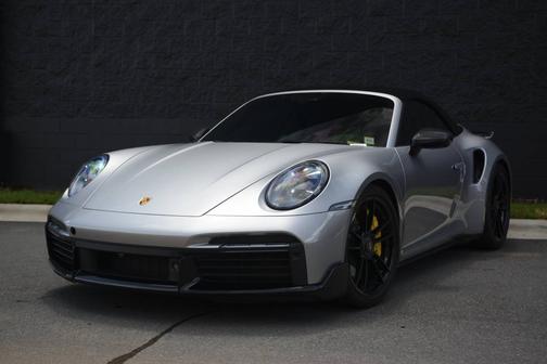 GT-Silver Metallic 2021 Porsche 911