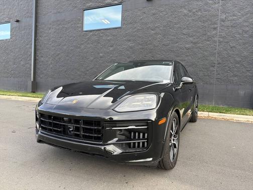 2025 Porsche Cayenne 