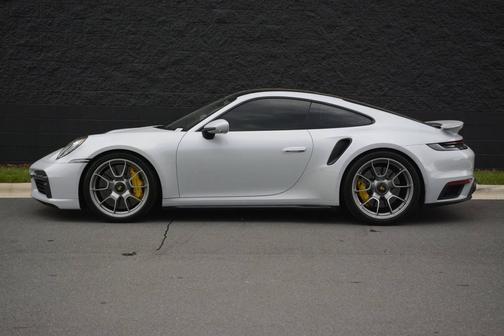 Ice Grey Metallic 2023 Porsche 911