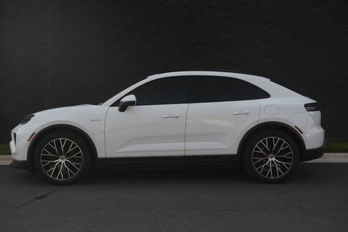 White 2025 Porsche Macan