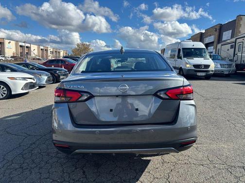 2025 Nissan Versa 1.6 SV