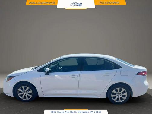 White 2020 Toyota Corolla LE