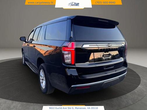 Black 2021 Chevrolet Suburban LT