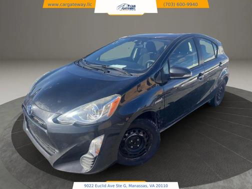 2016 Toyota Prius c Two