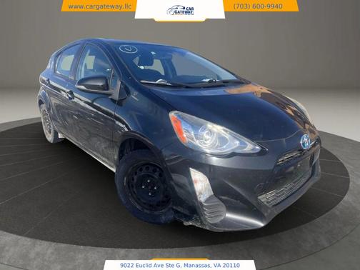 2016 Toyota Prius c Two
