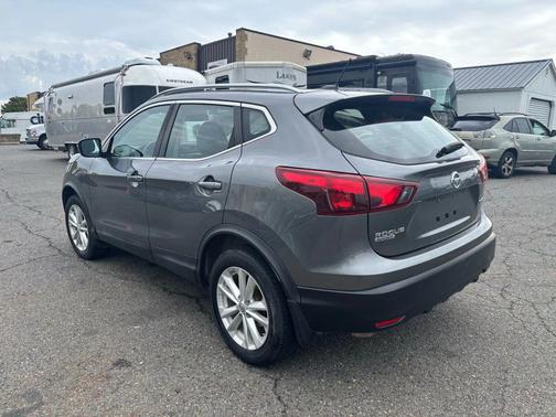 2018 Nissan Rogue Sport SV