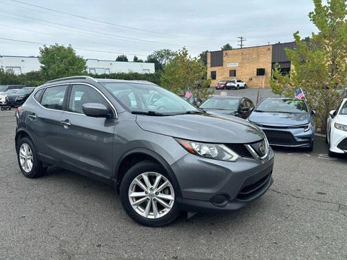2018 Nissan Rogue Sport SV