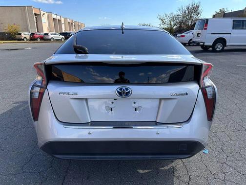 2018 Toyota Prius One