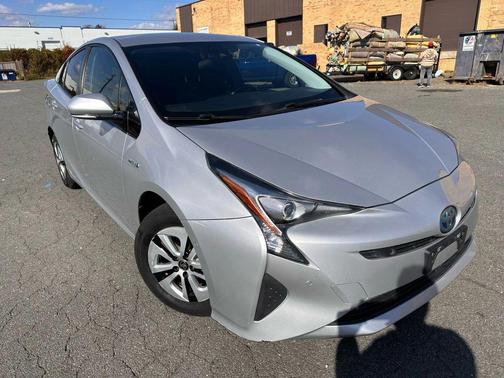 2018 Toyota Prius One