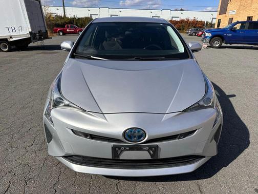 2018 Toyota Prius One