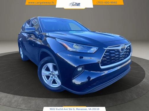 2023 Toyota Highlander LE