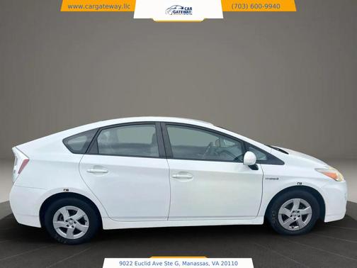 White 2010 Toyota Prius One