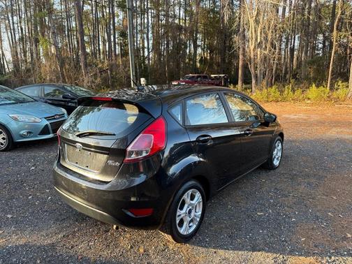 2015 Ford Fiesta SE