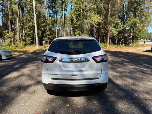 2017 Chevrolet Traverse 2LT