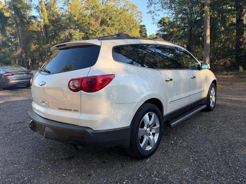 2012 Chevrolet Traverse LTZ