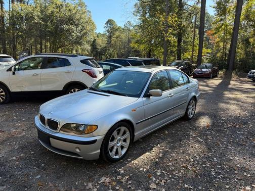 2003 BMW 325 325i Sedan
