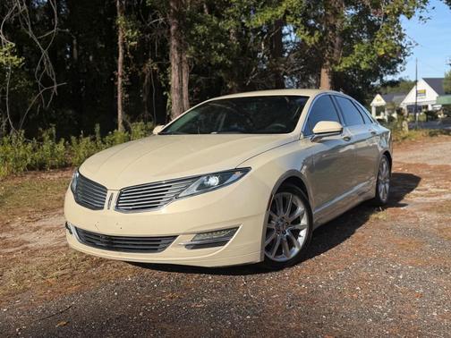 2014 Lincoln MKZ Base