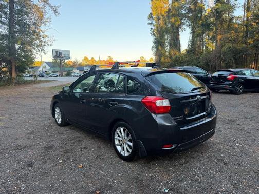2014 Subaru Impreza 2.0i Premium