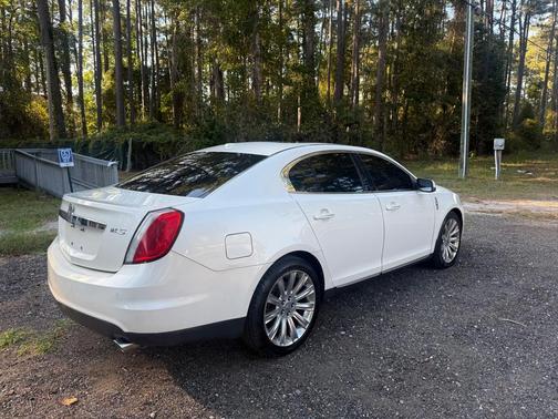 2009 Lincoln MKS Base
