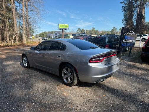 2017 Dodge Charger SXT