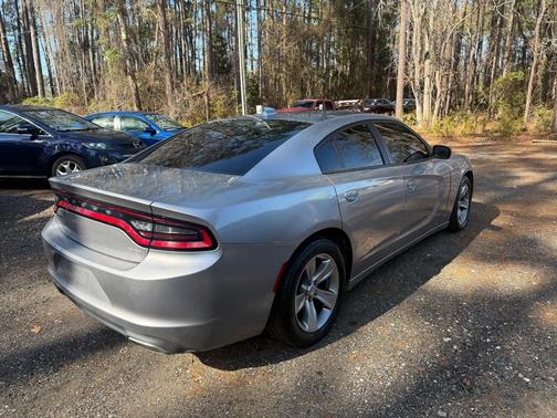 2017 Dodge Charger SXT
