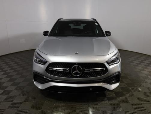 Iridium Silver Metallic 2023 Mercedes-Benz GLA 250 4MATIC