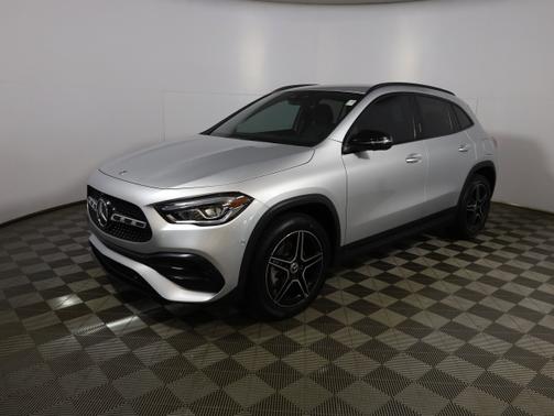 Iridium Silver Metallic 2023 Mercedes-Benz GLA 250 4MATIC