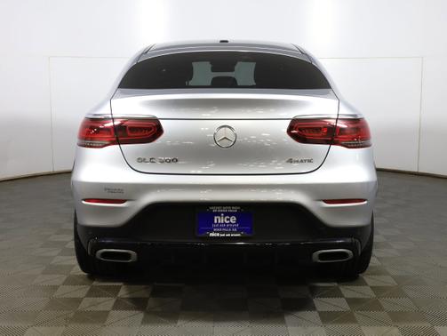 2023 Mercedes-Benz GLC 300 