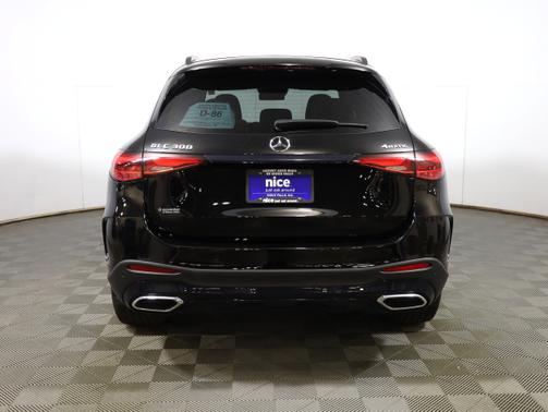 2025 Mercedes-Benz GLC 300 4MATIC