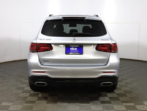 2022 Mercedes-Benz GLC 300 4MATIC