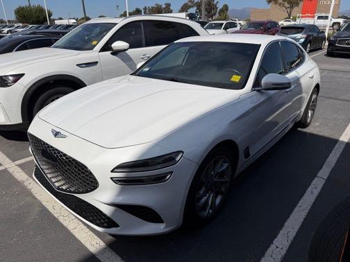 Uyuni White 2022 Genesis G70 2.0T