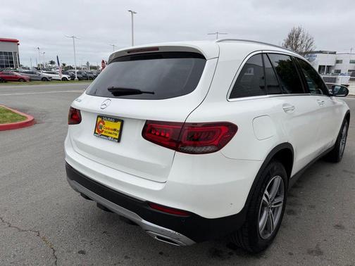 White 2022 Mercedes-Benz GLC 300 Base