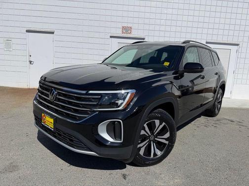 Black 2026 Volkswagen Atlas 2.0T SE